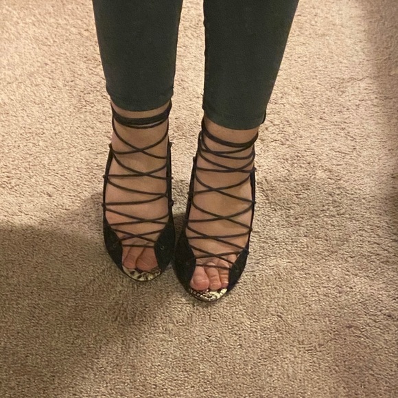 Zara lace up wedges, size 39, fits like 8.5 US - Picture 5 of 9